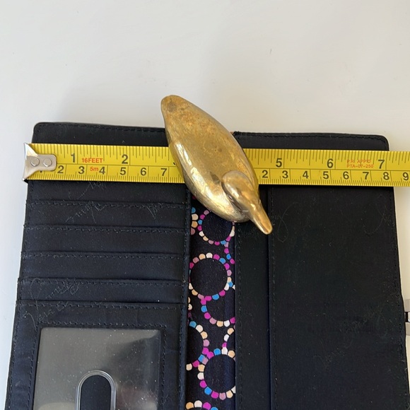 Vera Bradley Microfiber Quilted Silver Tone Clasp Black Bi-fold Clutch Wallet - Picture 5 of 6